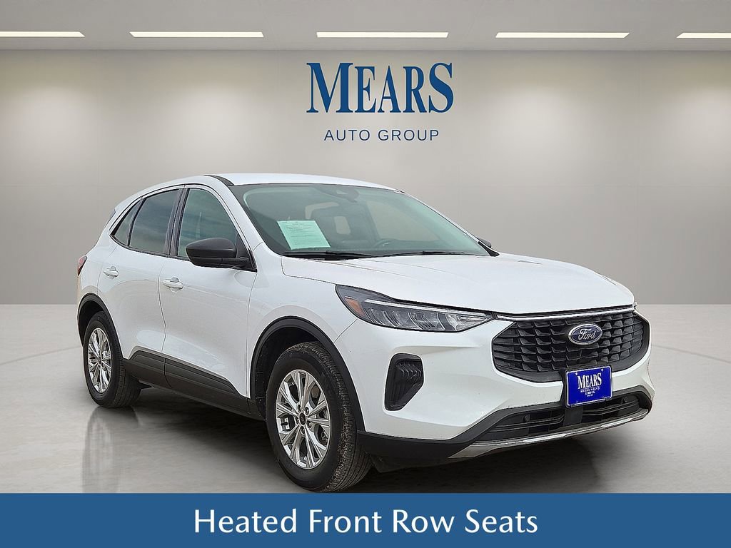 Used 2024 Ford Escape Active w/ Cold Weather Package image 8