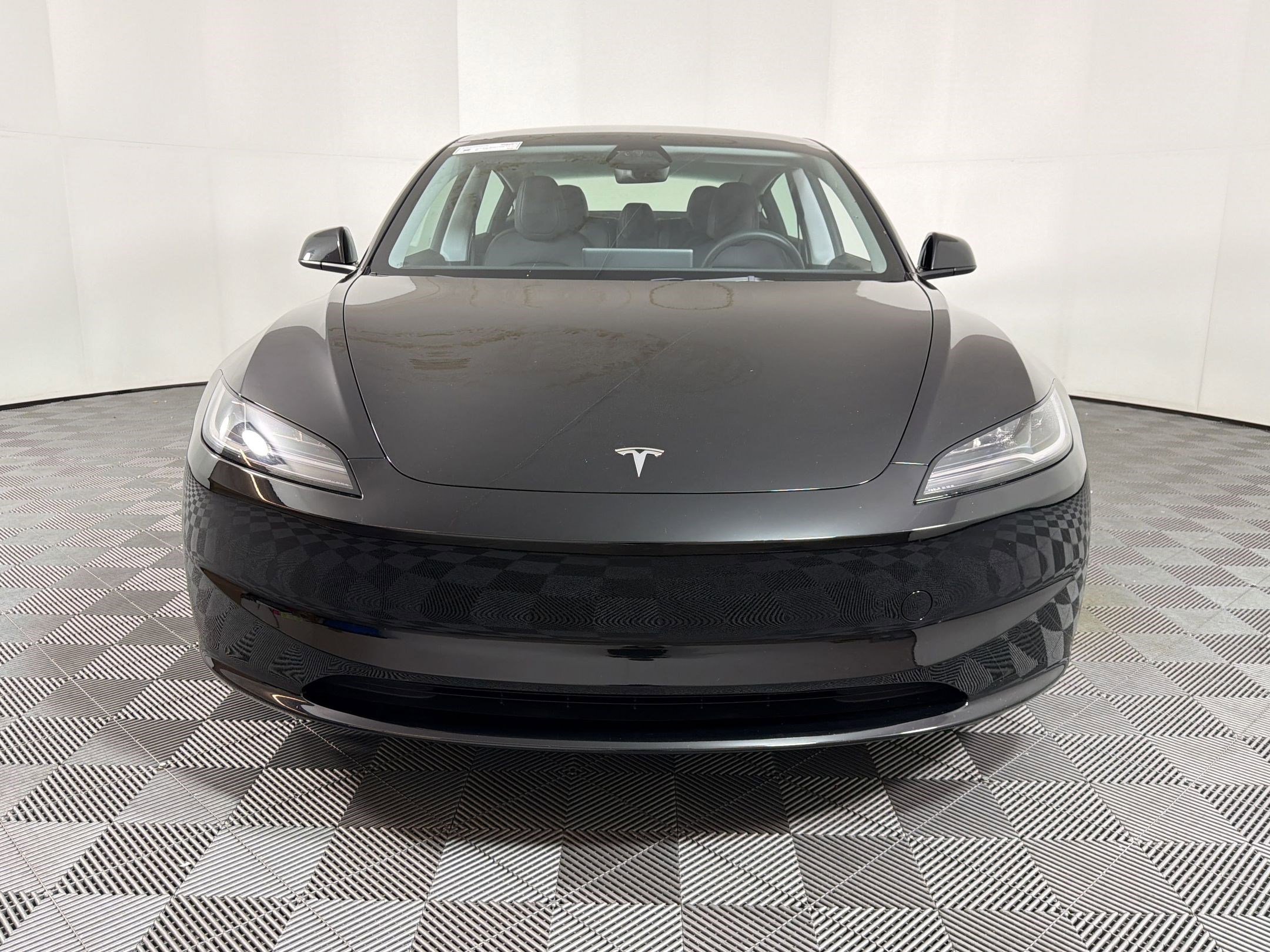 Used 2024 Tesla Model 3 image 4