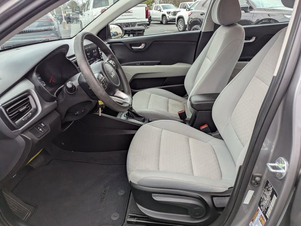 Used 2023 Kia Rio S image 13