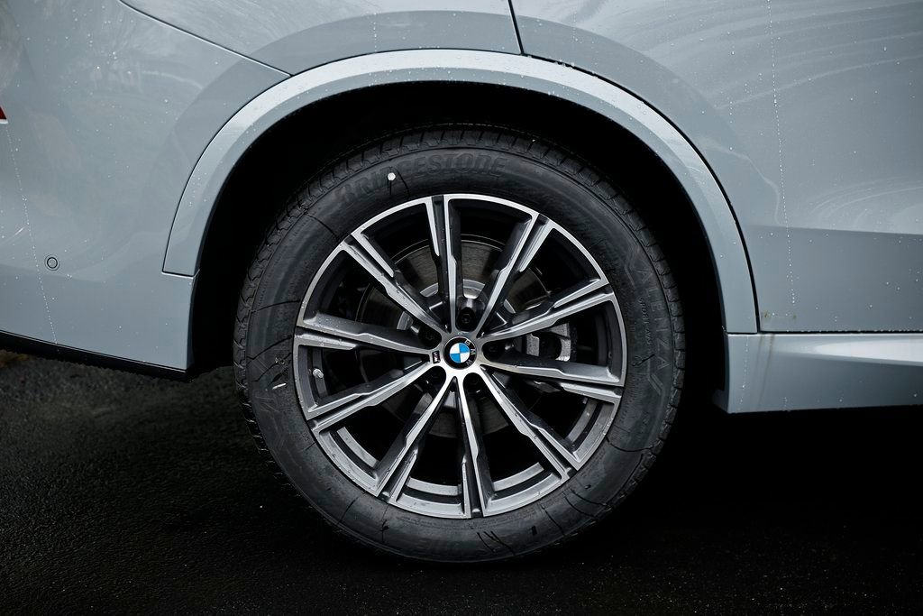 New 2026 BMW X5 xDrive40i AWD/4WD image 6