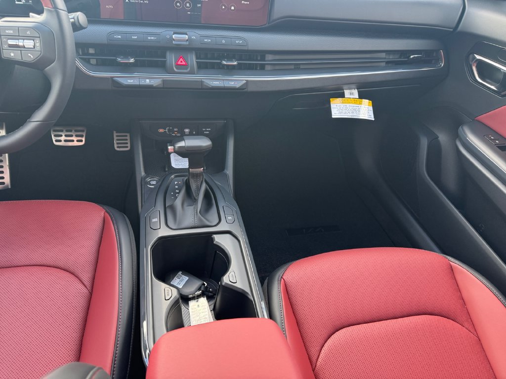 New 2026 Kia K4 GT-Line Turbo FWD image 11