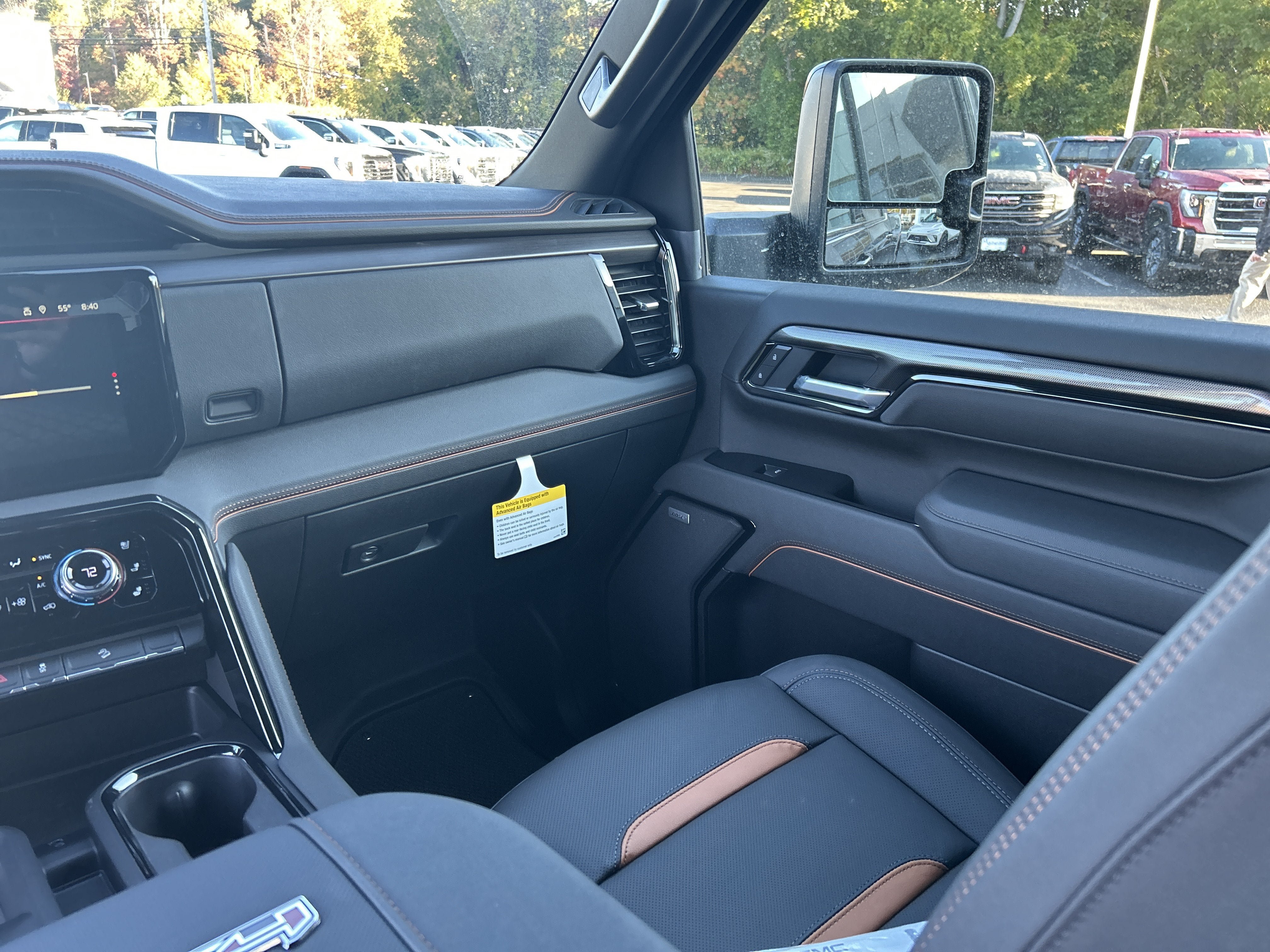 New 2026 GMC Sierra 2500 AT4 w/ AT4 Premium Plus Package AWD/4WD image 35