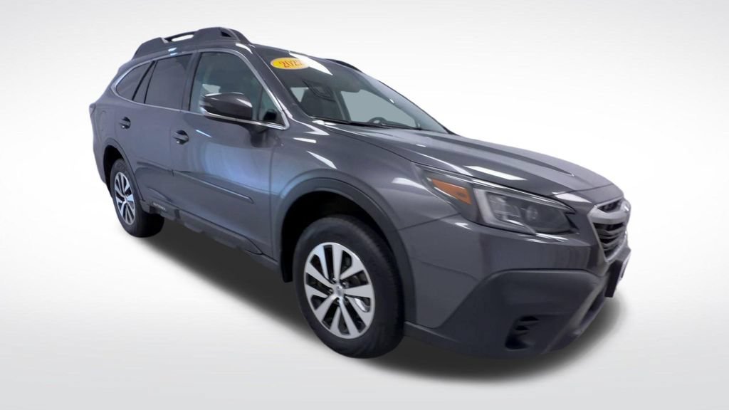 Used 2022 Subaru Outback Premium AWD/4WD image 2