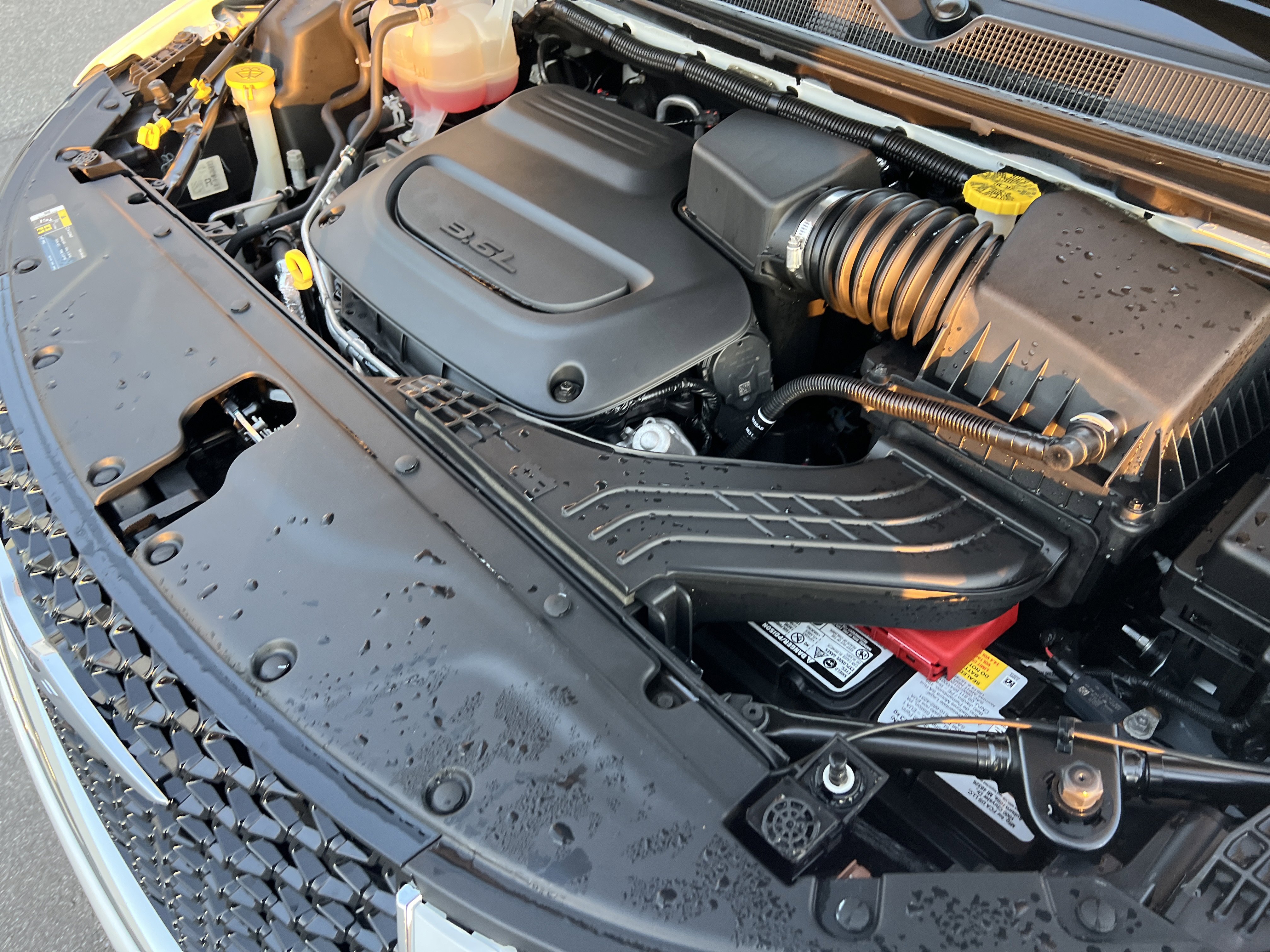 Used 2021 Chrysler Pacifica Touring-L image 26