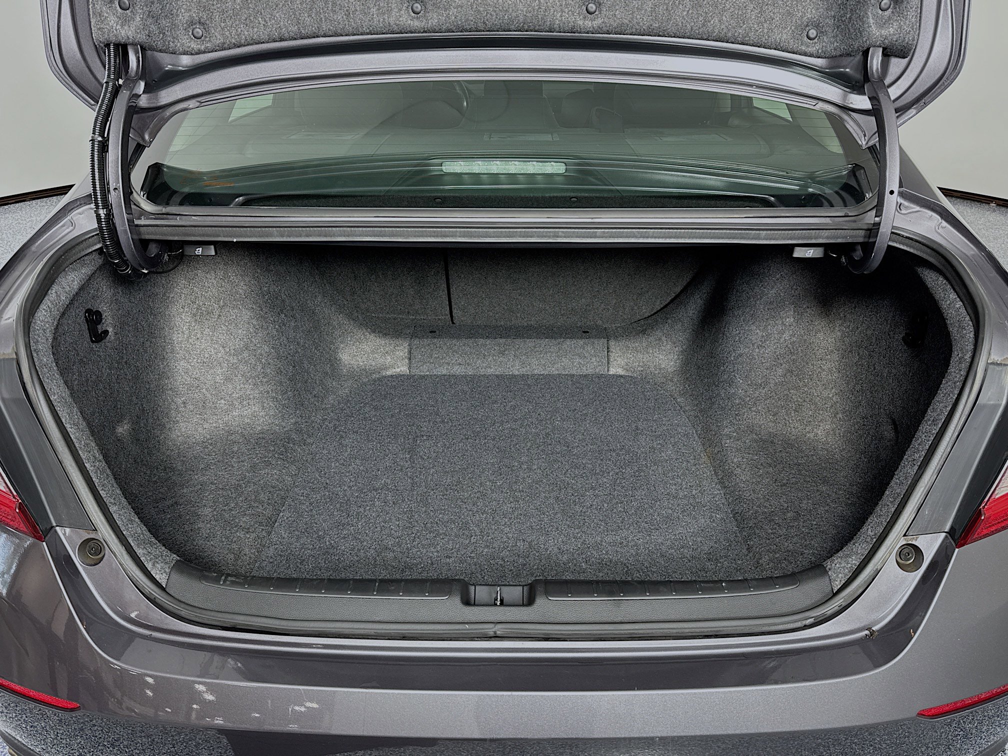 Certified 2018 Honda Accord EX-L image 25