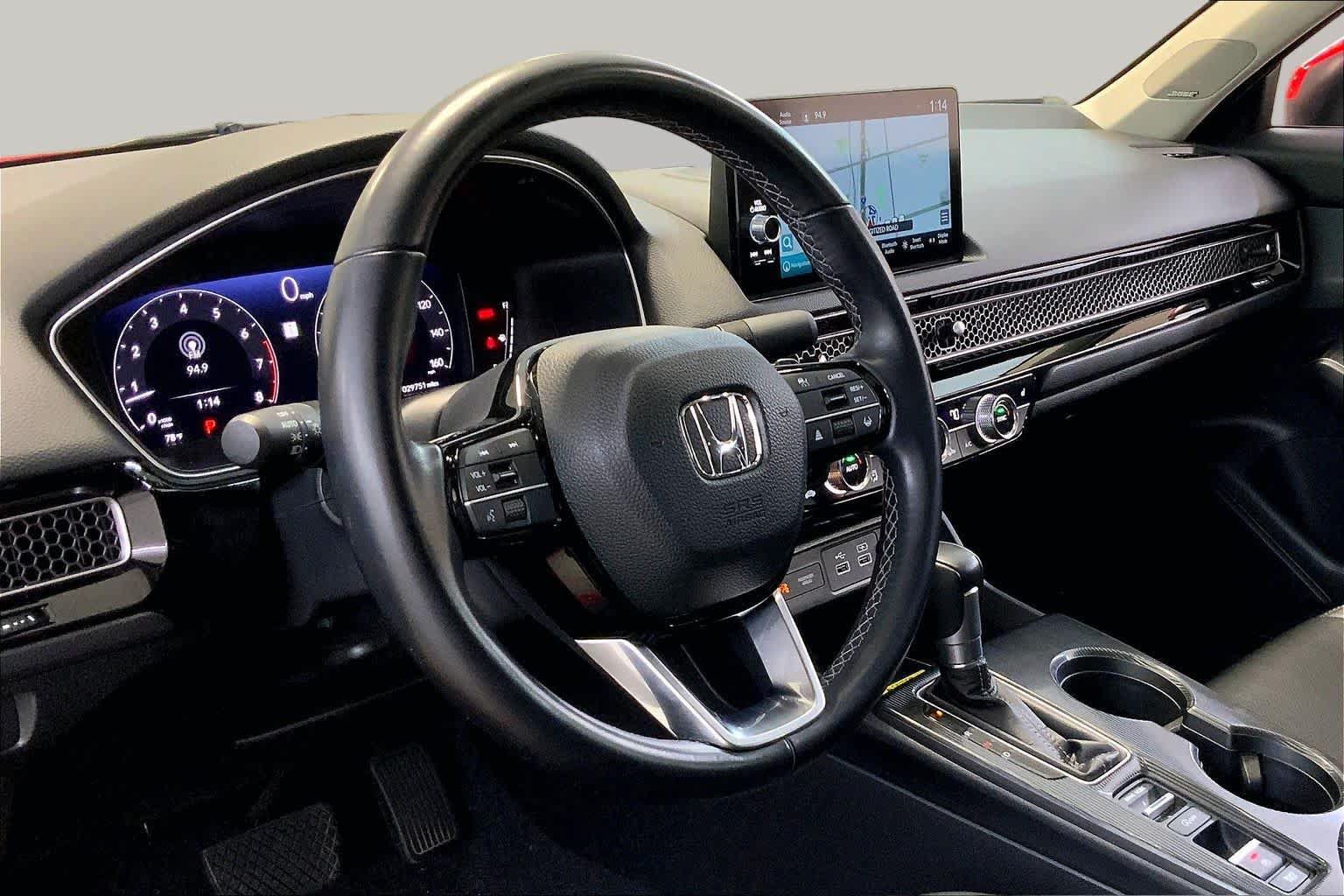 Used 2022 Honda Civic Touring image 17