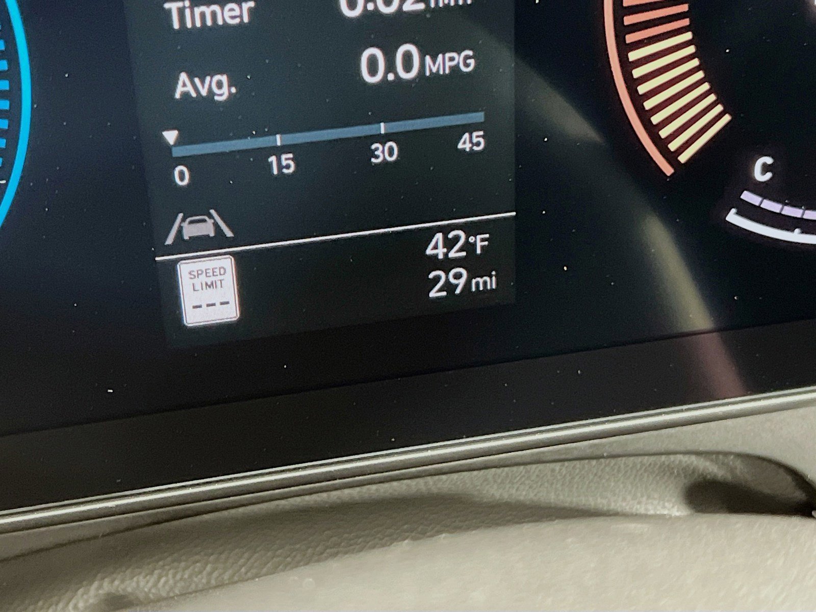 New 2026 Hyundai Kona SEL Sport FWD image 17