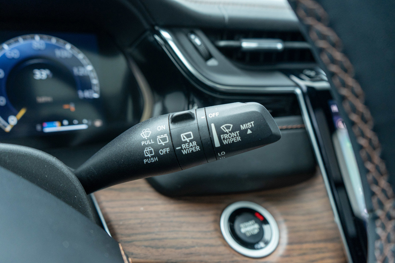 Used 2023 Jeep Grand Cherokee Summit w/ Adv Protech Group IV image 31