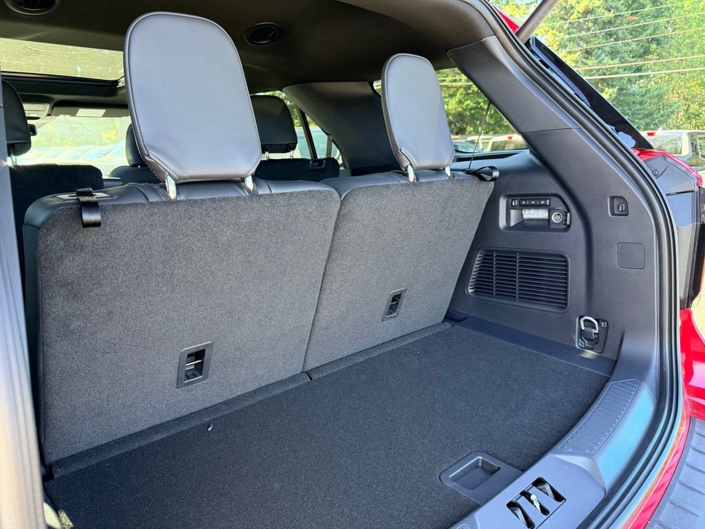 New 2026 Ford Explorer ST w/ Sun And Sound Package AWD/4WD image 27