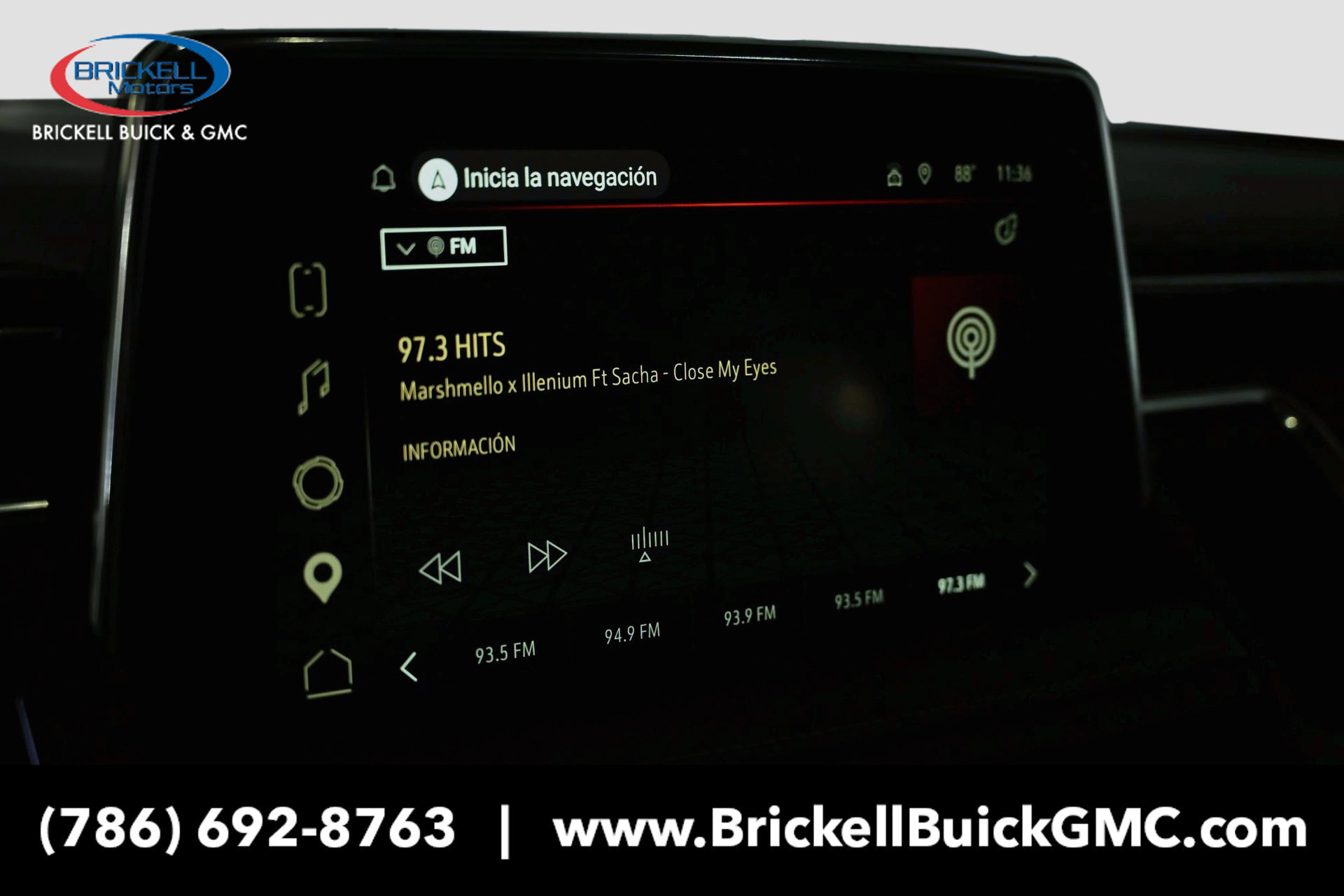 Used 2023 GMC Yukon XL SLT AWD/4WD image 31