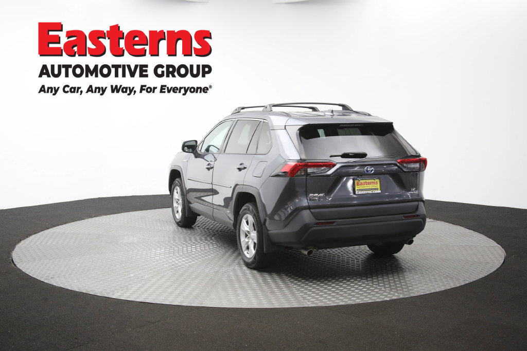 Used 2021 Toyota RAV4 LE w/ Carpet Mat Package (TMS) AWD/4WD image 67