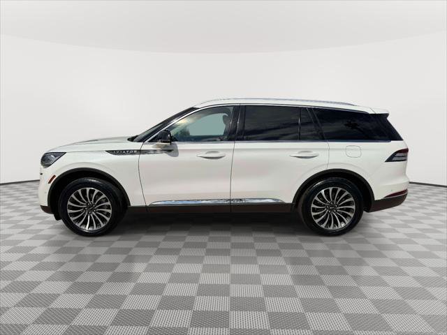 Used 2023 Lincoln Aviator Reserve w/ Elements Package Plus image 4