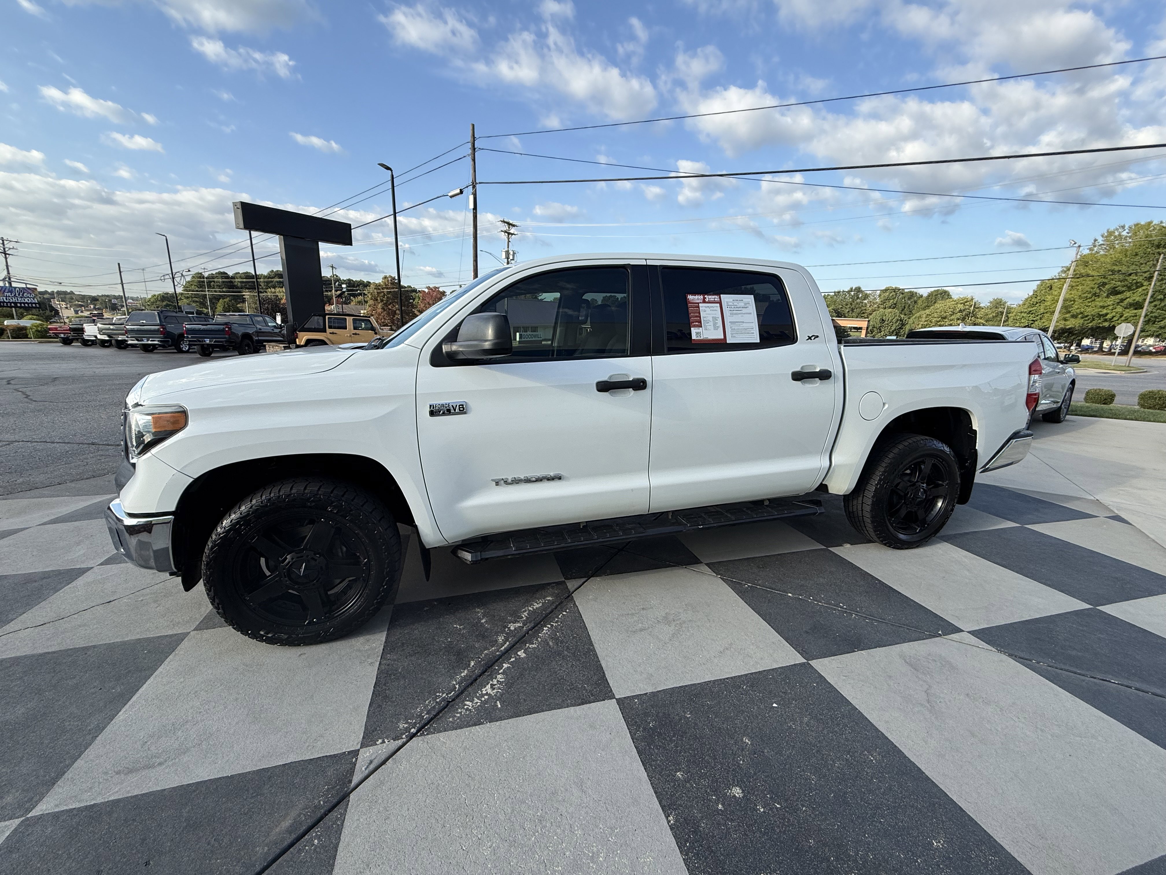 Used 2019 Toyota Tundra SR5 image 5
