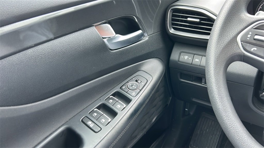 Certified 2023 Hyundai Santa Fe SE image 18