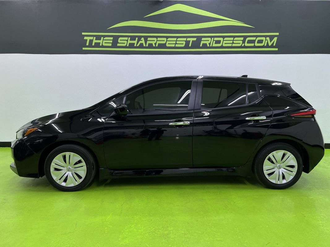 Used 2025 Nissan Leaf S FWD image 6