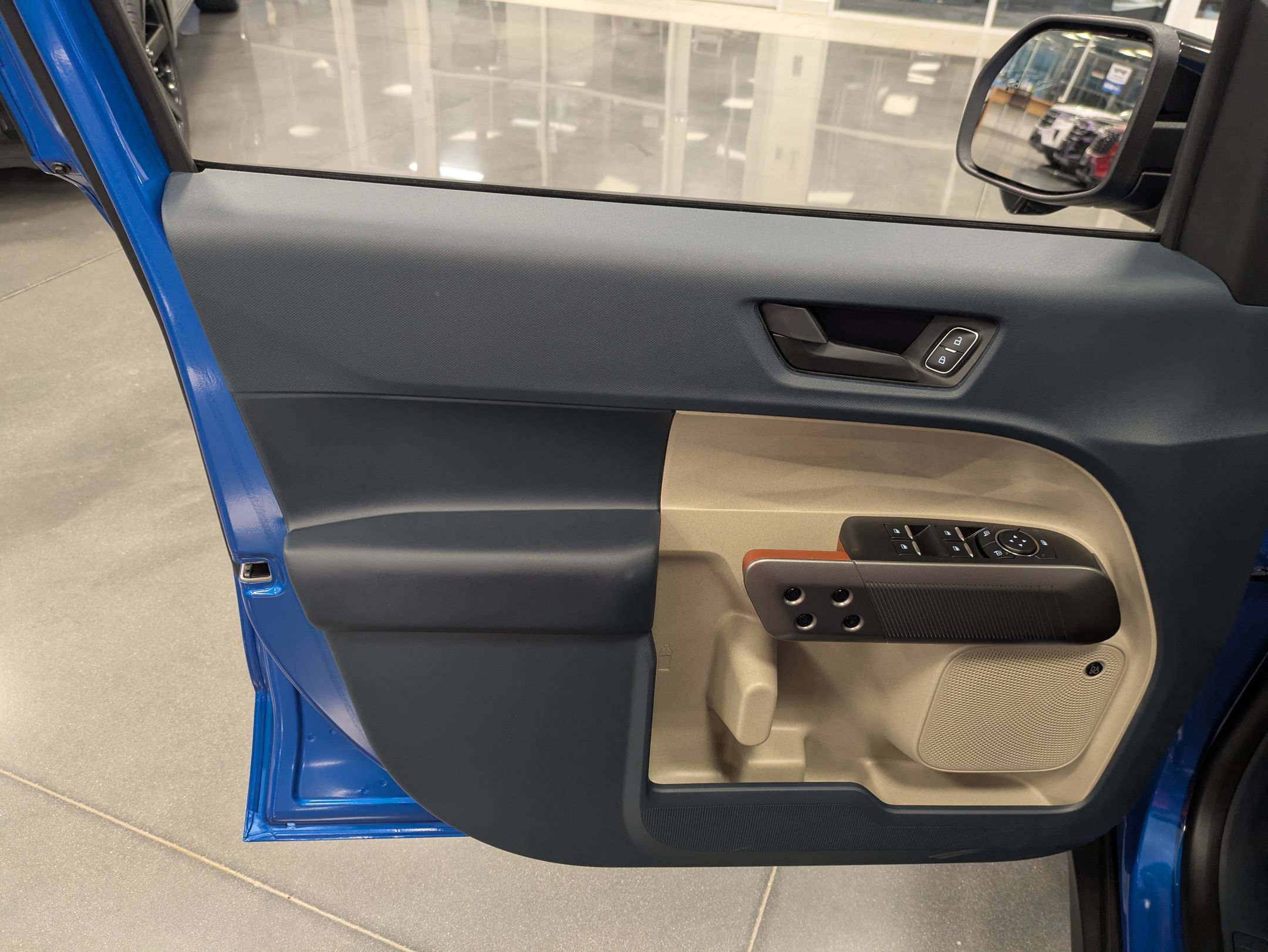 New 2026 Ford Maverick Lariat w/ 4K Tow Package AWD/4WD image 16