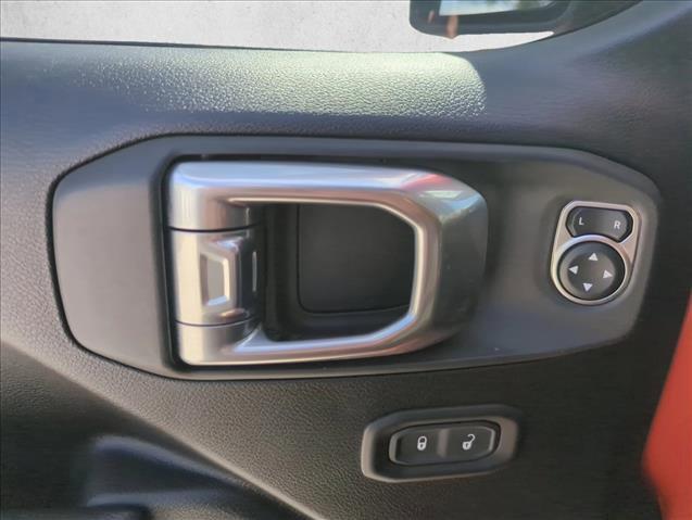 Used 2023 Jeep Wrangler Sport AWD/4WD image 21
