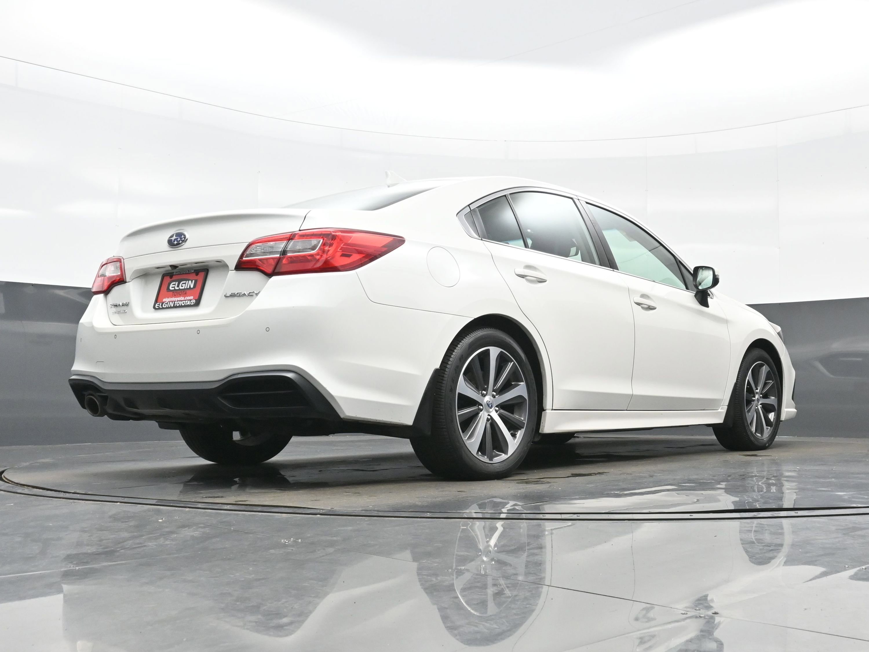 Used 2018 Subaru Legacy 2.5i Limited AWD/4WD image 31