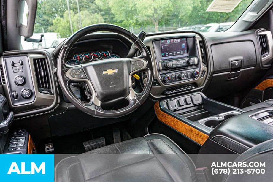 Used 2018 Chevrolet Silverado 2500 High Country w/ Duramax Plus Package AWD/4WD image 27