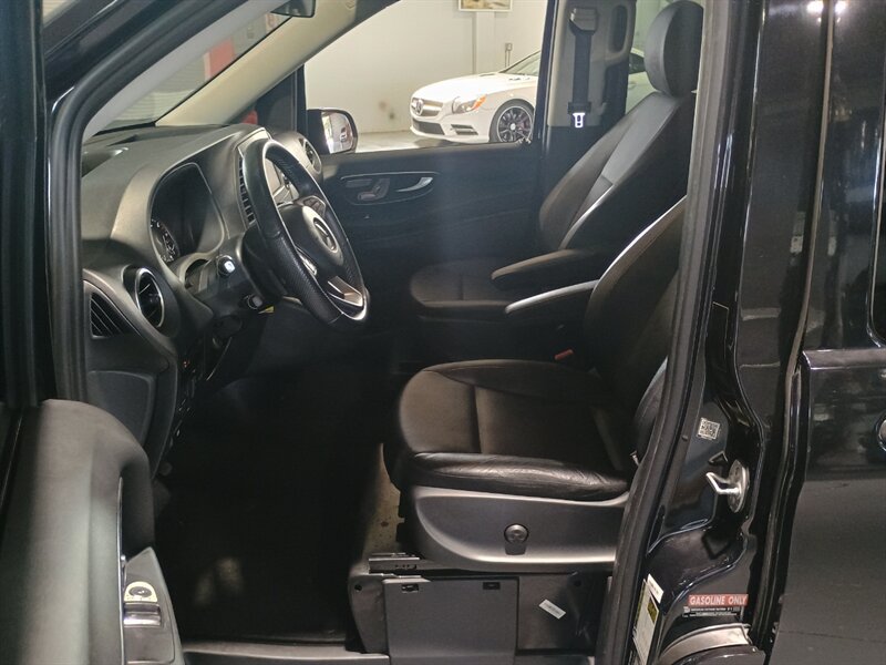 Used 2020 Mercedes-Benz Metris Passenger image 13