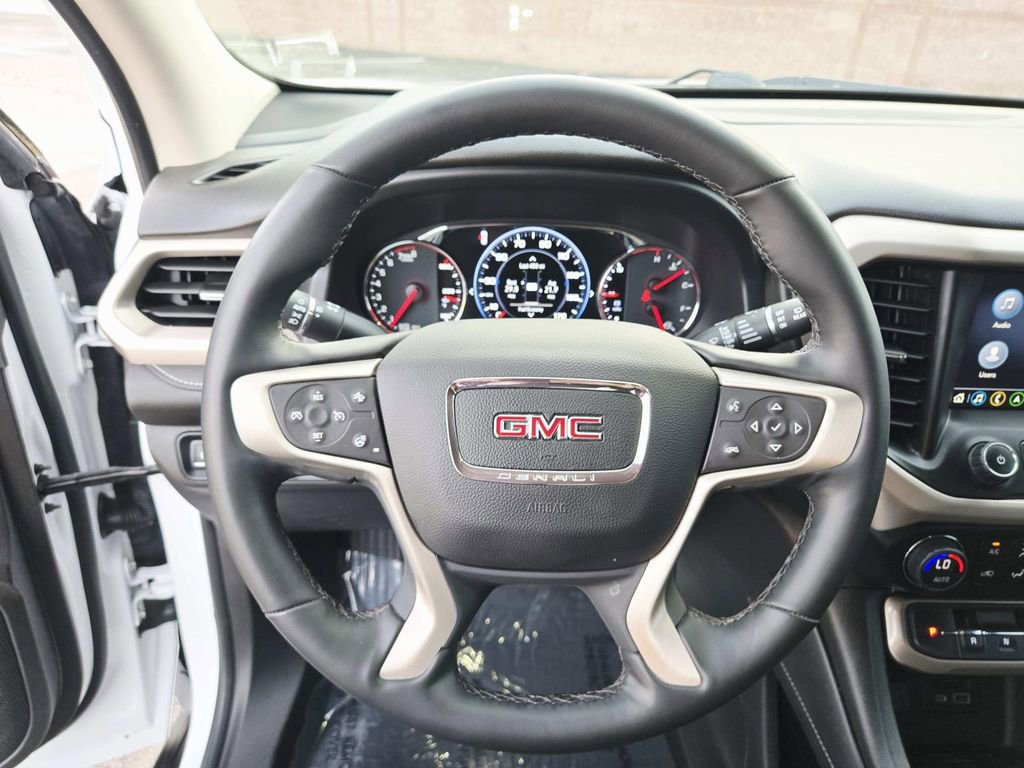 Used 2023 GMC Acadia Denali w/ Denali Ultimate Package AWD/4WD image 22