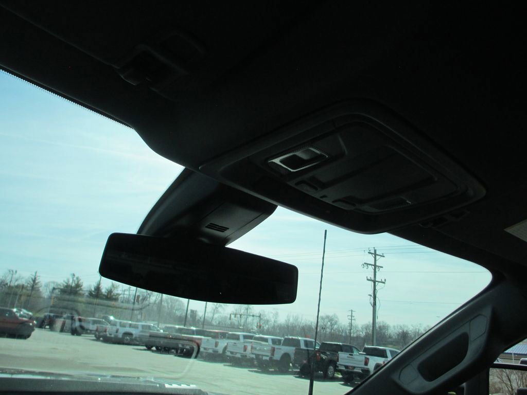 Used 2022 Chevrolet Silverado 2500 Custom w/ Custom Convenience Package image 25