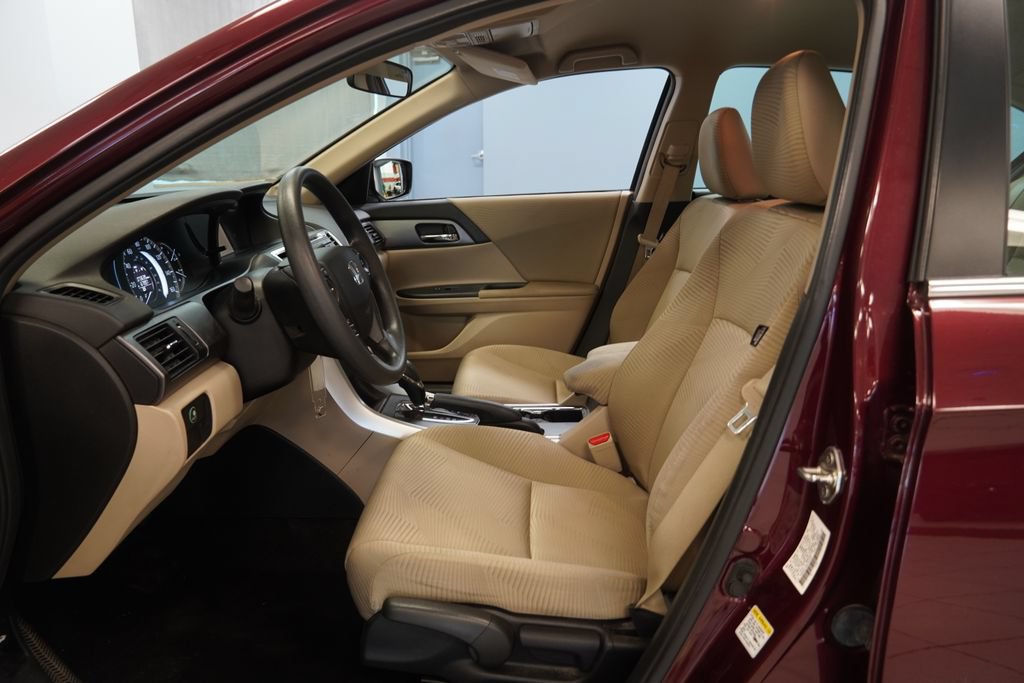 Used 2014 Honda Accord LX image 5