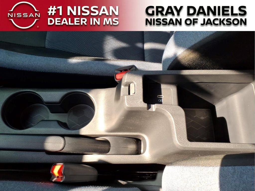 New 2025 Nissan Versa SV w/ Trunk Package FWD image 20