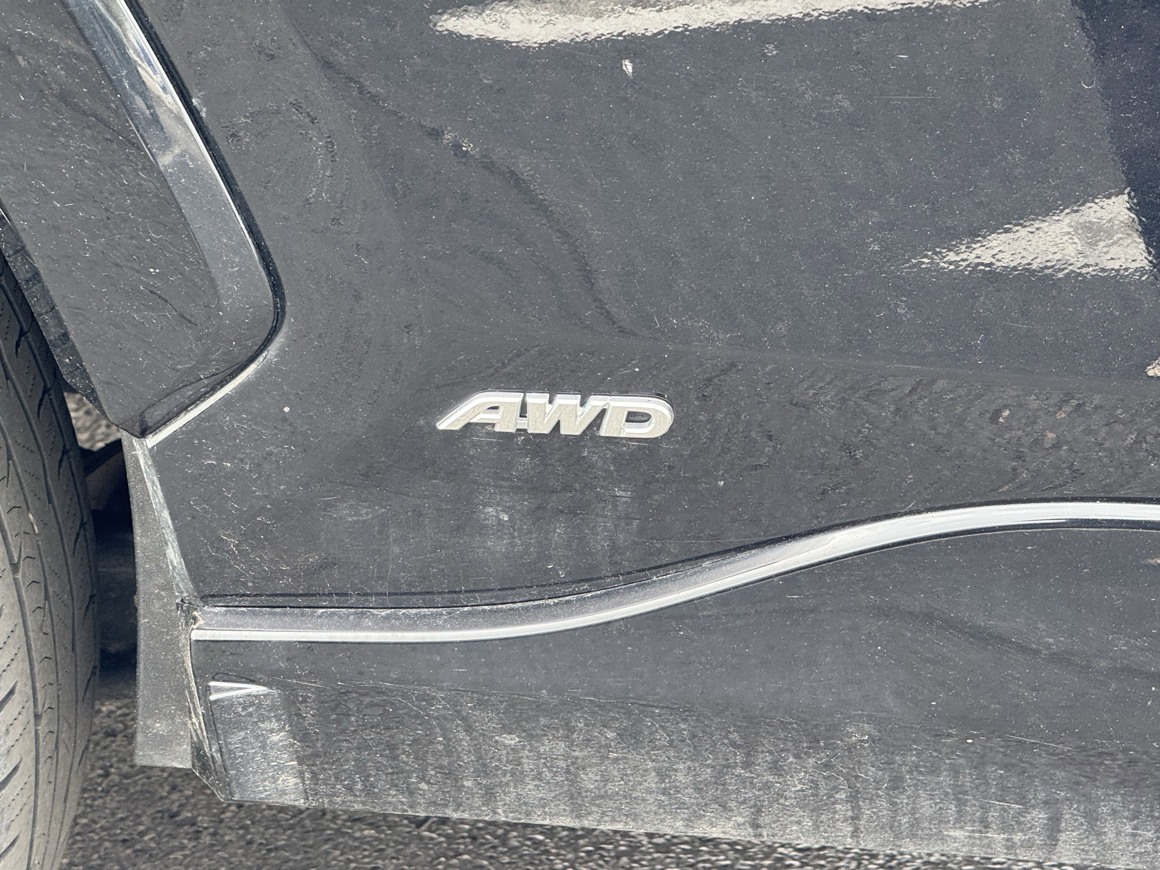 Used 2024 Toyota RAV4 SE image 21