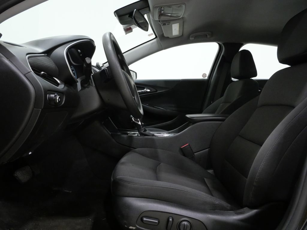 Used 2023 Chevrolet Malibu LT image 12