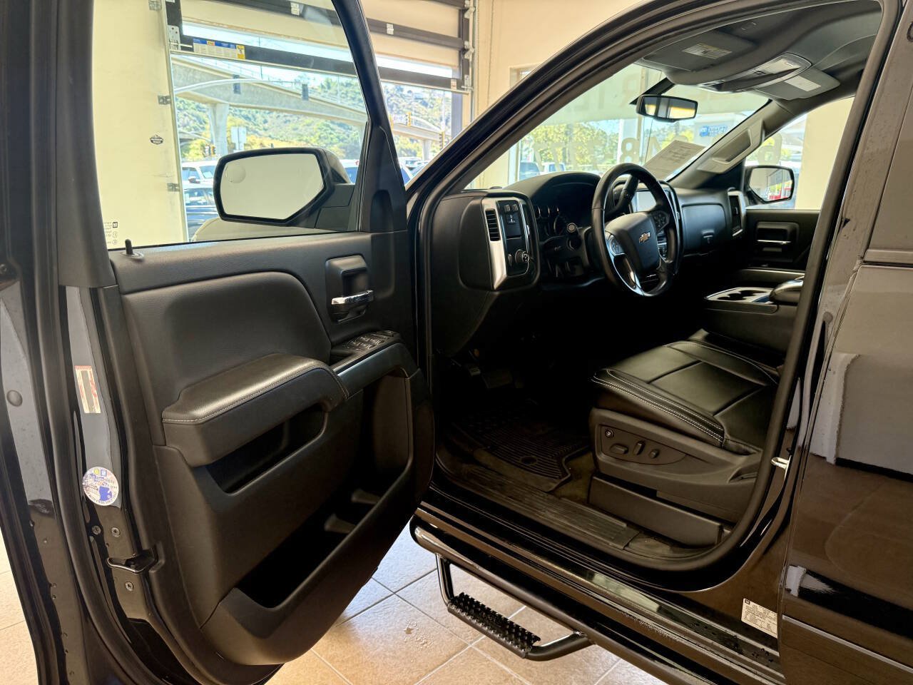 Used 2017 Chevrolet Silverado 1500 LT w/ All Star Edition RWD image 13