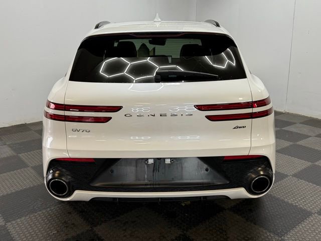 Used 2023 Genesis GV70 2.5T w/ Sport Prestige Package image 10