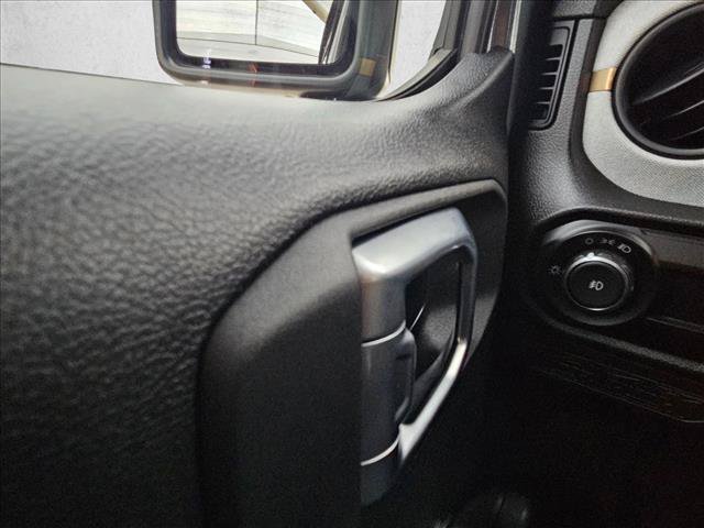 Used 2024 Jeep Wrangler Sport AWD/4WD image 19