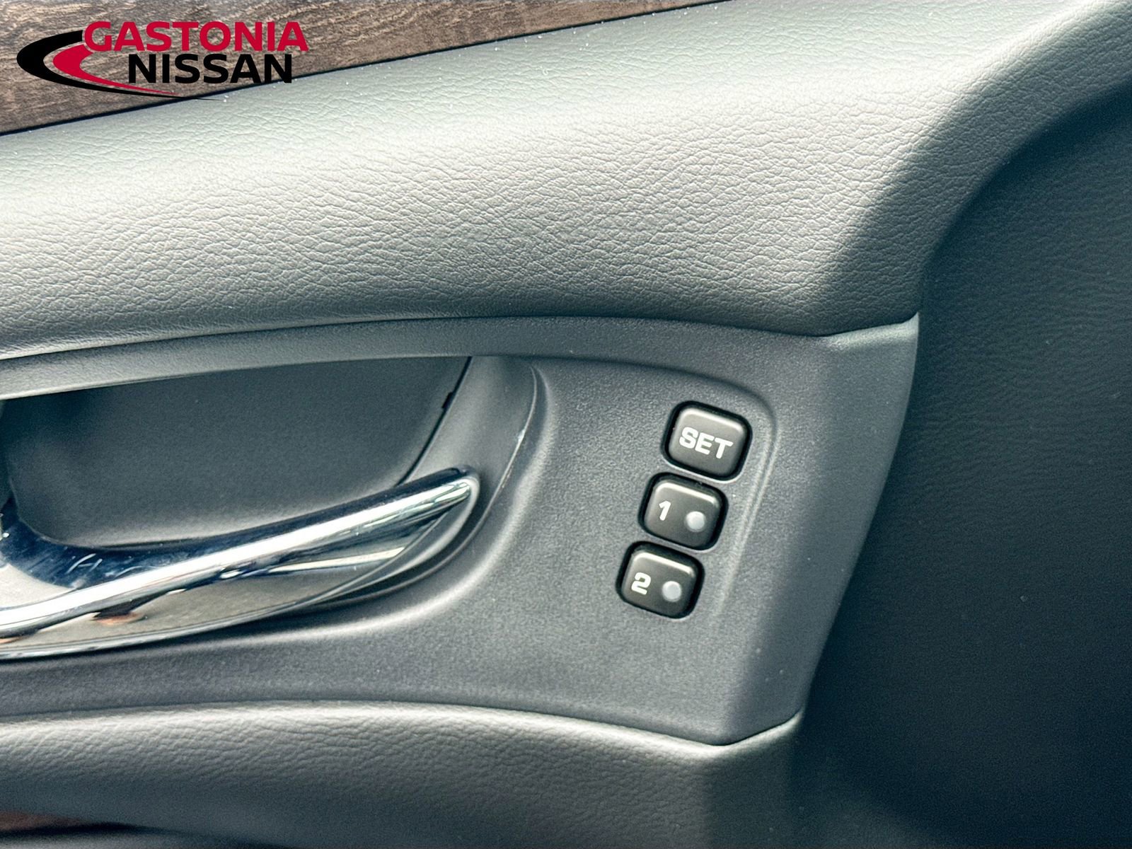 Used 2024 Nissan Murano Platinum w/ Cargo Package image 25