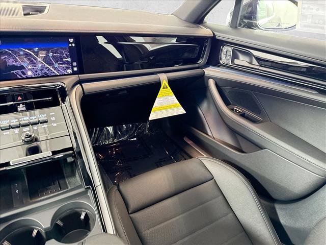 New 2026 Porsche Panamera image 22