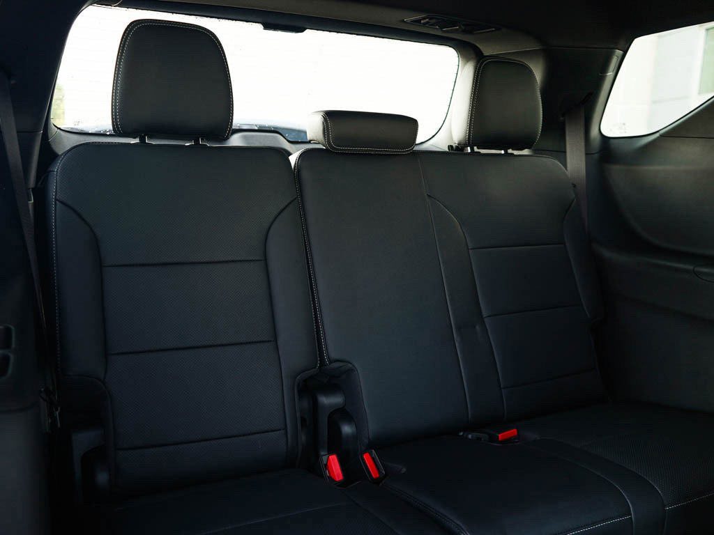 New 2026 Chevrolet Traverse LT image 12