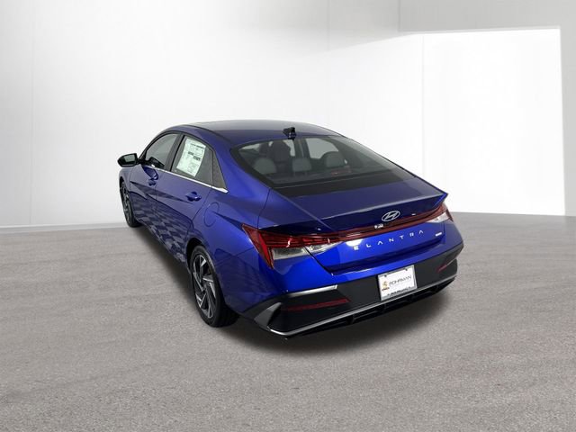 Used 2025 Hyundai Elantra Limited FWD image 43