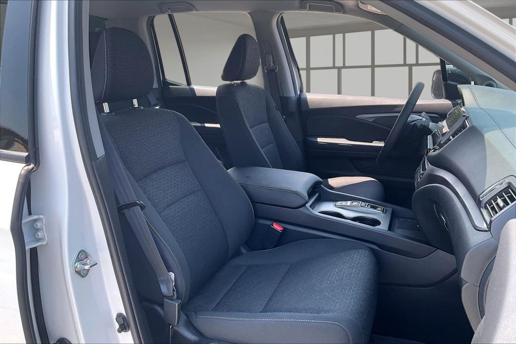 Certified 2024 Honda Ridgeline Sport image 28