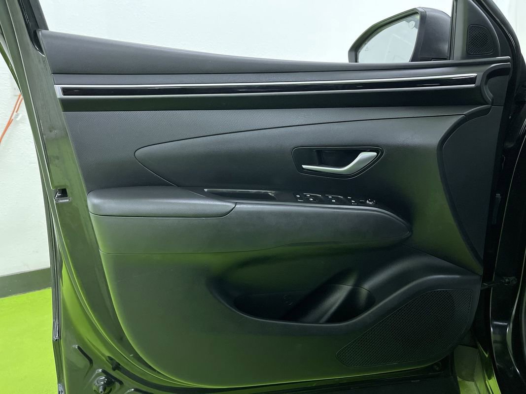 Used 2023 Hyundai Santa Cruz SEL Premium image 15