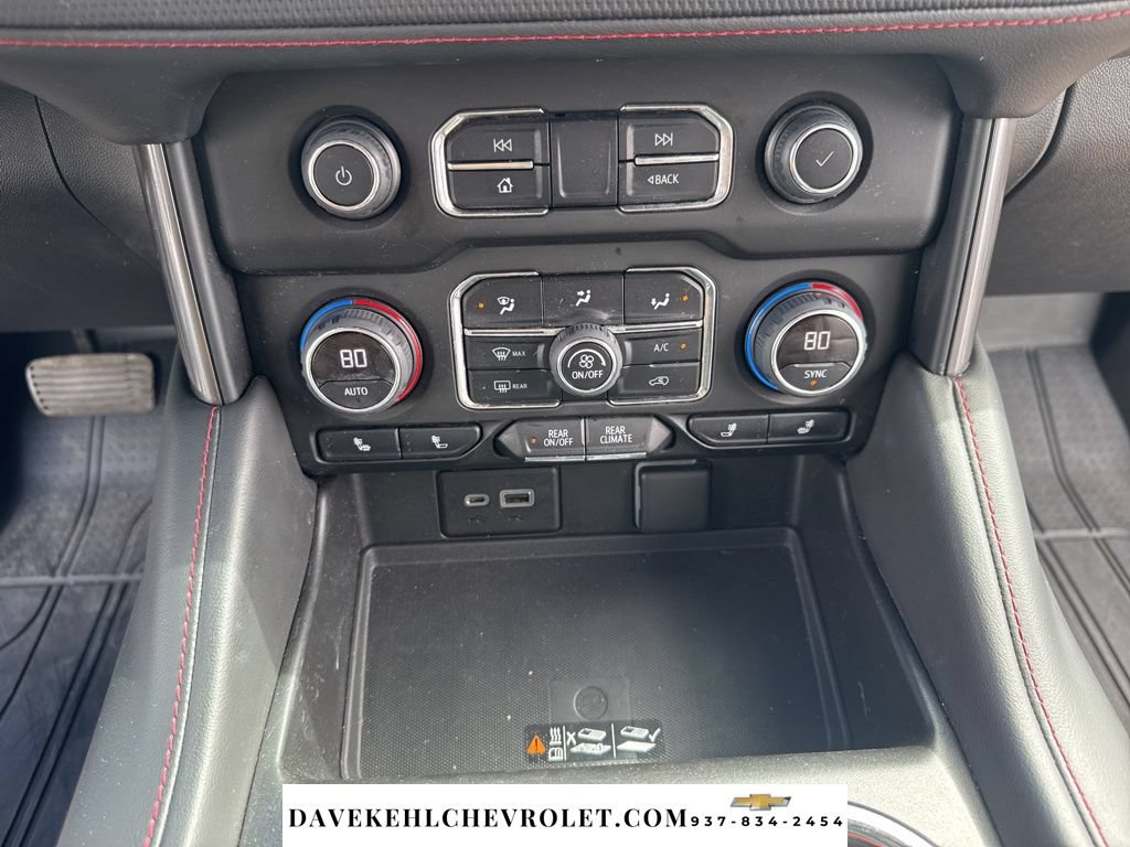 Used 2022 Chevrolet Suburban RST w/ Luxury Package AWD/4WD image 18