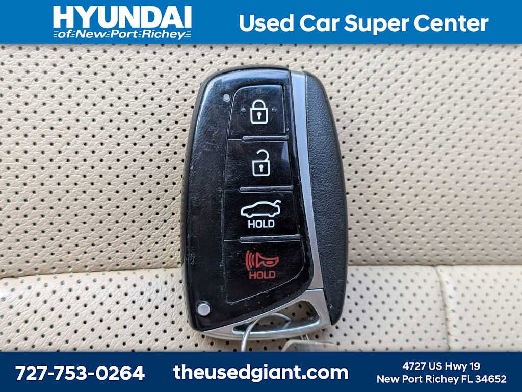 Used 2016 Hyundai Genesis 3.8 w/ Option Group 02 RWD image 39