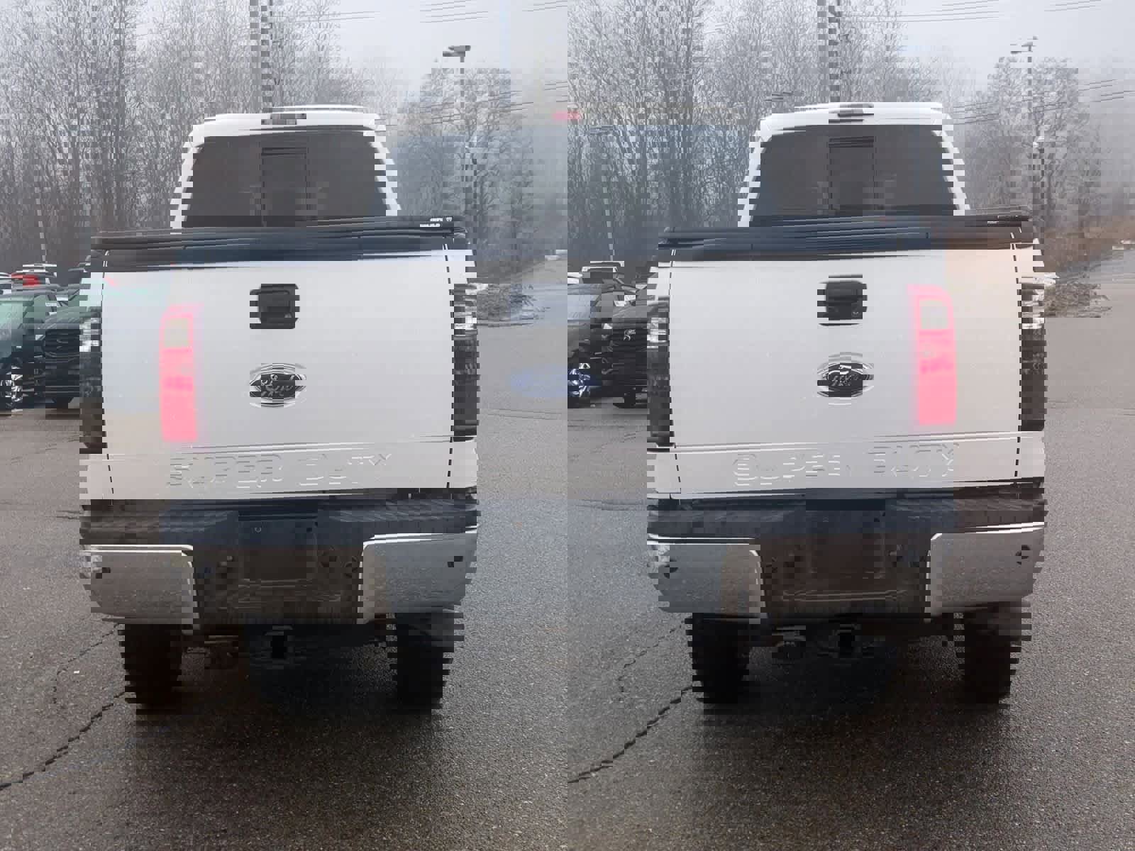 Used 2011 Ford F350 Lariat w/ Lariat Interior Pkg image 7