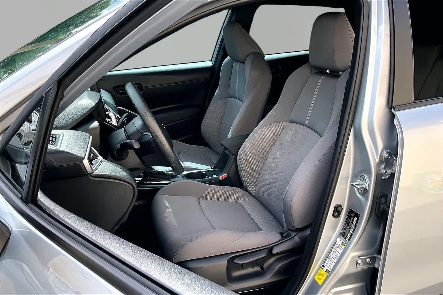 Certified 2023 Toyota Corolla Cross AWD Hybrid image 8