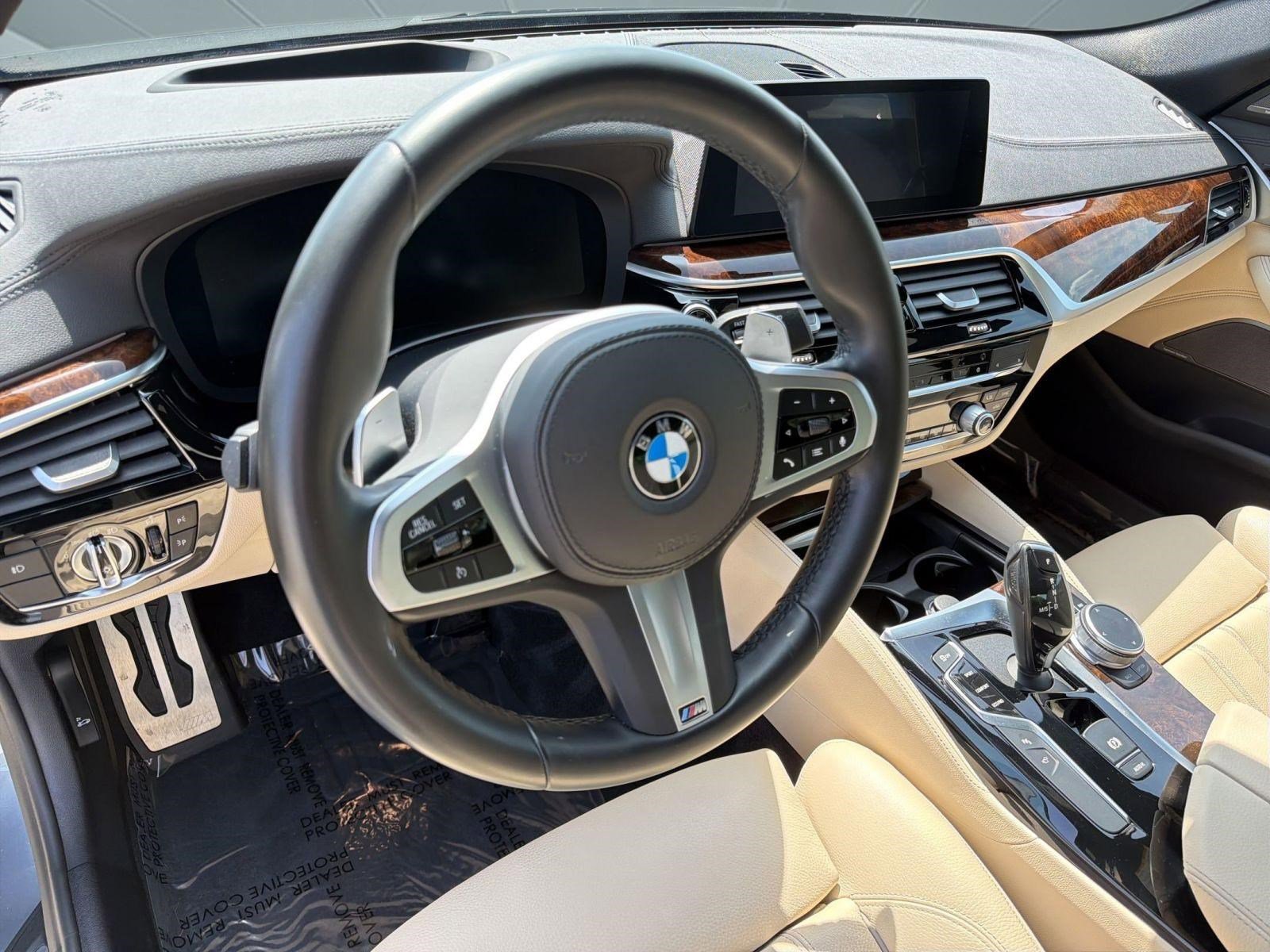 Used 2020 BMW 540i w/ M Sport Package RWD image 20