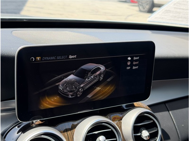 Used 2019 Mercedes-Benz C 300 Sedan image 53