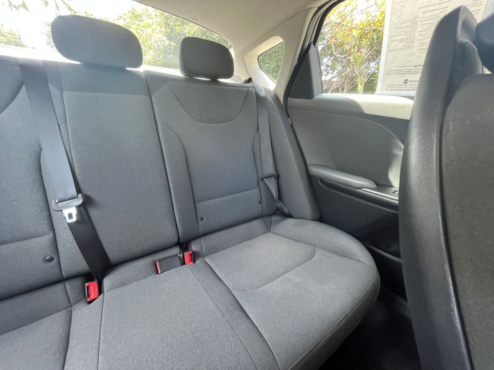 Used 2025 Kia K4 FWD image 35