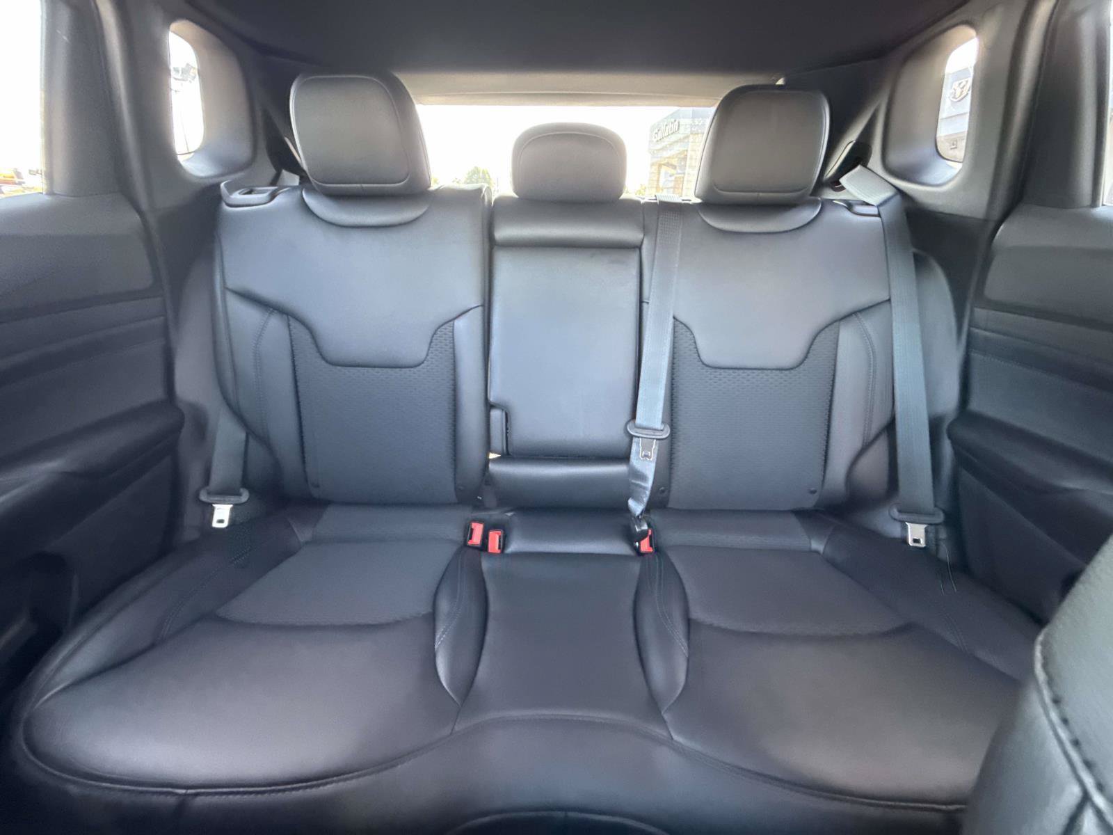New 2026 Jeep Compass Latitude AWD/4WD image 17