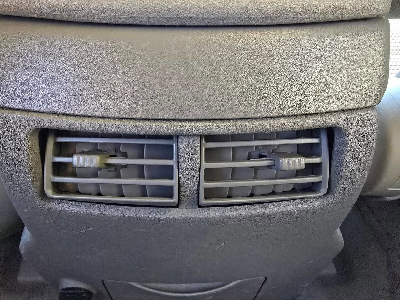 Used 2012 Nissan Armada SV image 34