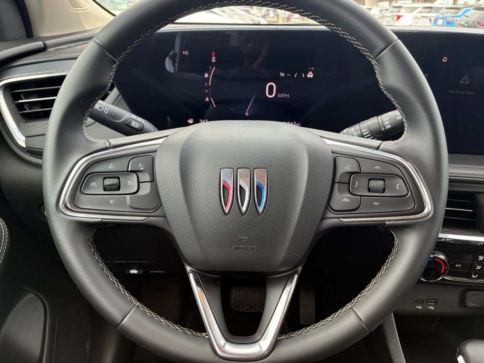 Used 2025 Buick Encore GX Preferred image 21