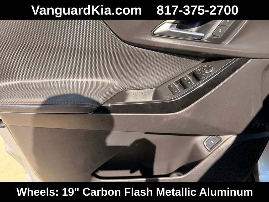 Used 2025 Chevrolet Equinox RS FWD image 17